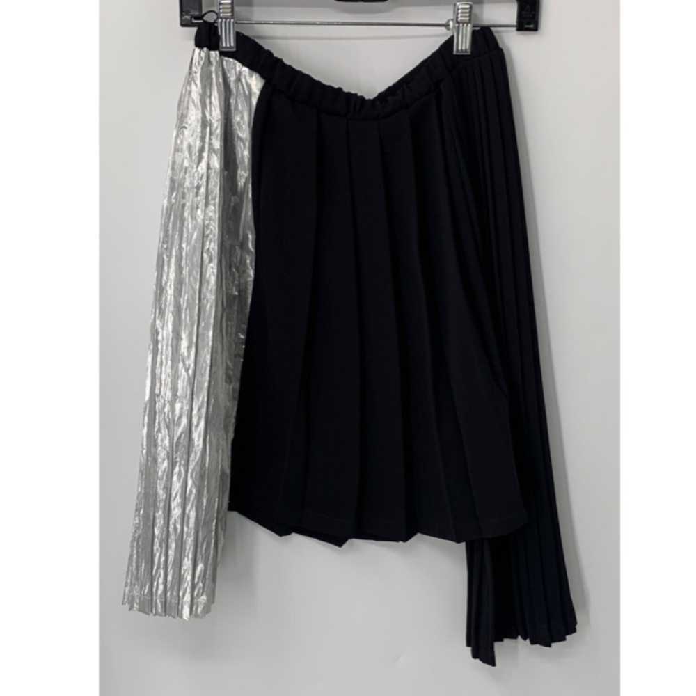 N.21 Girls Black Metallic Silver Elastic Waist Pleated Skirt NWT sz 14y